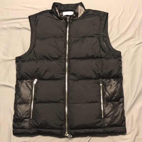 Calvin Klein Vest - Picture 1 of 2